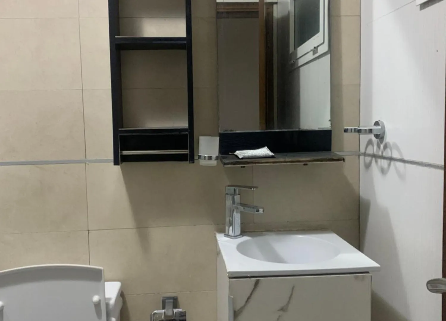 Lola Bed & Breakfast Dakar Senegal