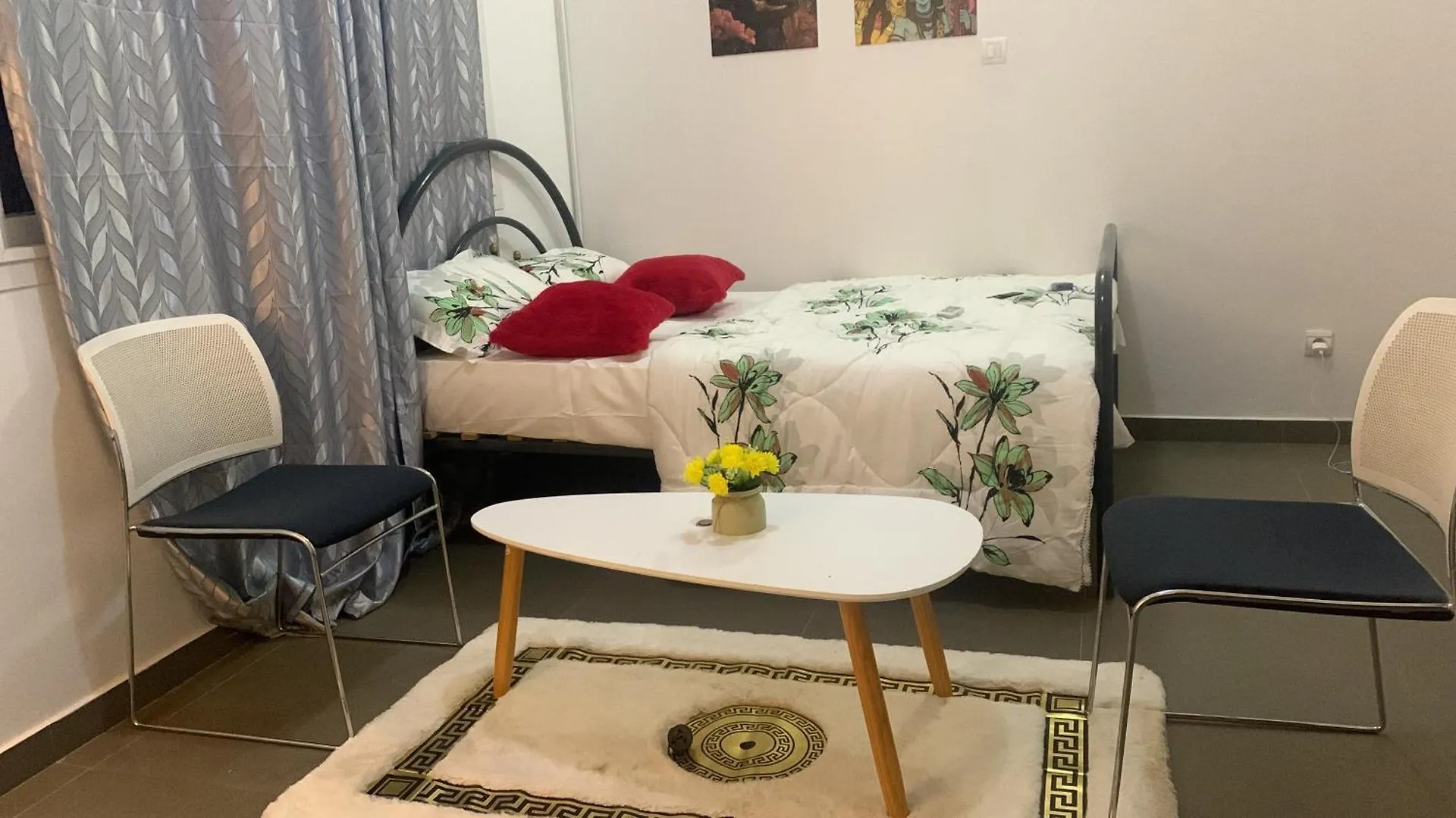 Lola Bed and Breakfast Dakar 0*,  Senegal